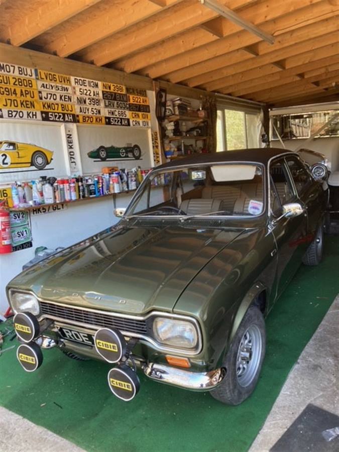 ford escort Wedding Car